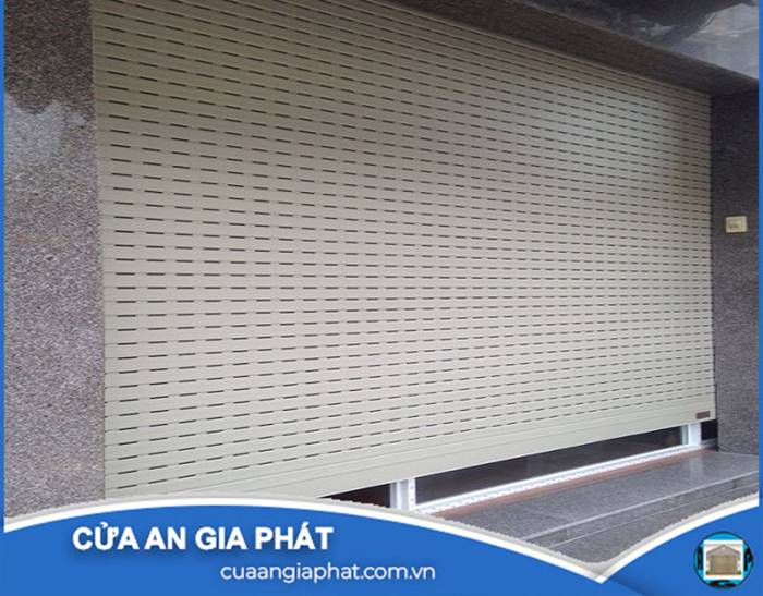 cửa cuốn titadoor quận 12